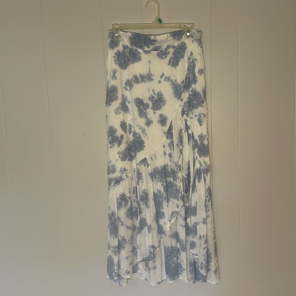 Tie dyed asymmetrical skirt